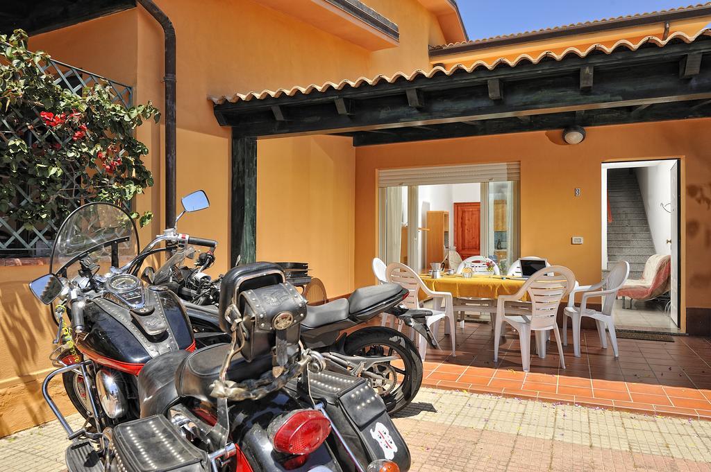 Arbatax Le Terrazze Sul Mare Aparthotel Εξωτερικό φωτογραφία