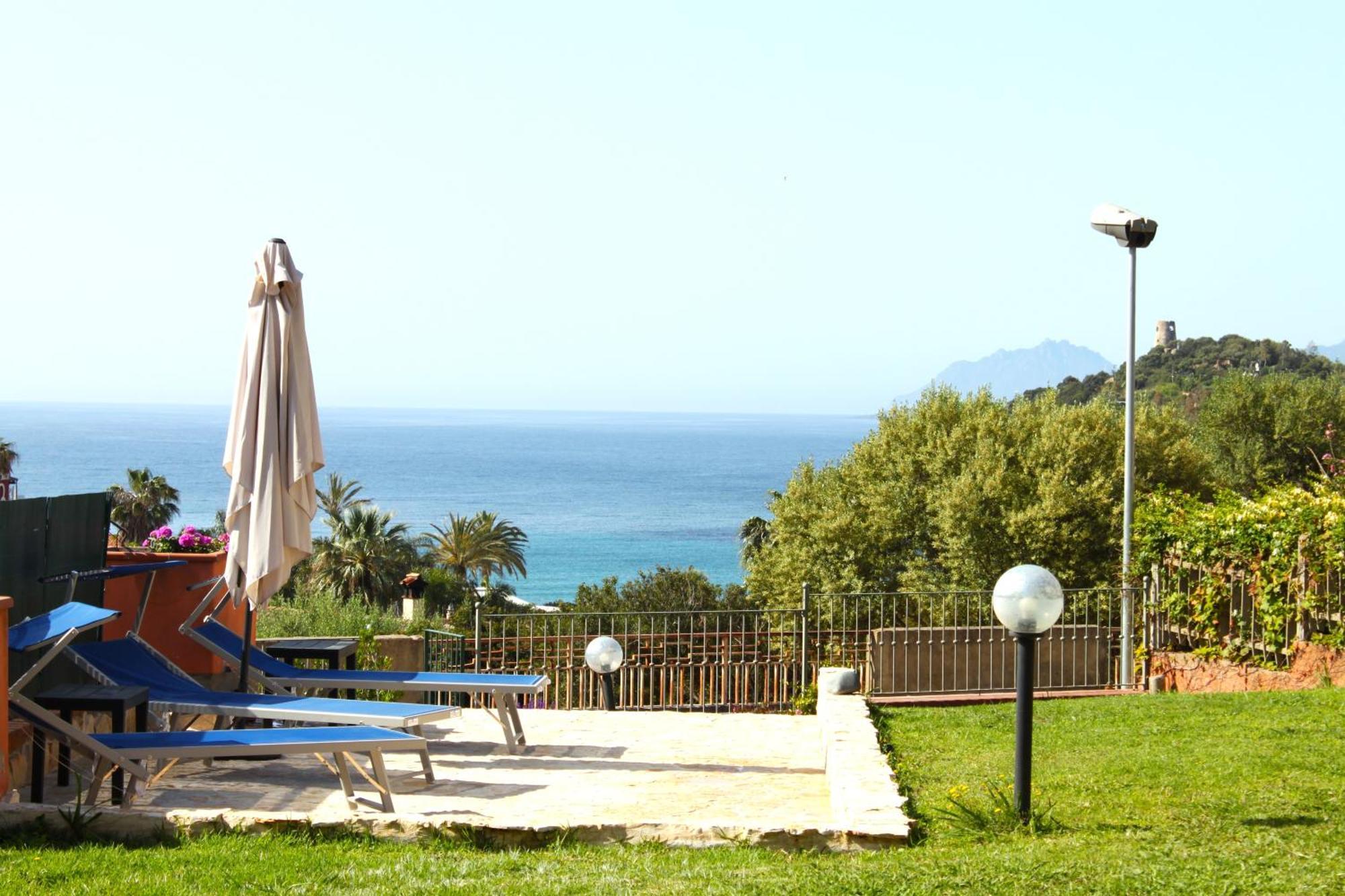 Arbatax Le Terrazze Sul Mare Aparthotel Εξωτερικό φωτογραφία