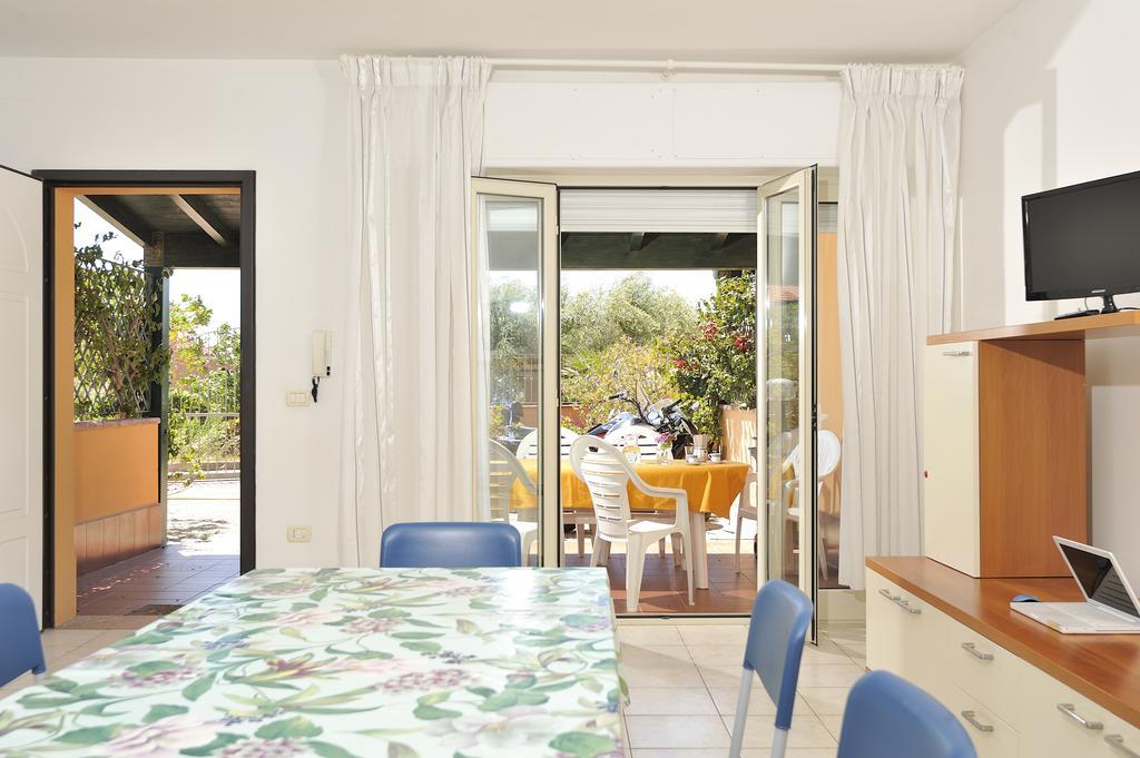 Arbatax Le Terrazze Sul Mare Aparthotel Δωμάτιο φωτογραφία