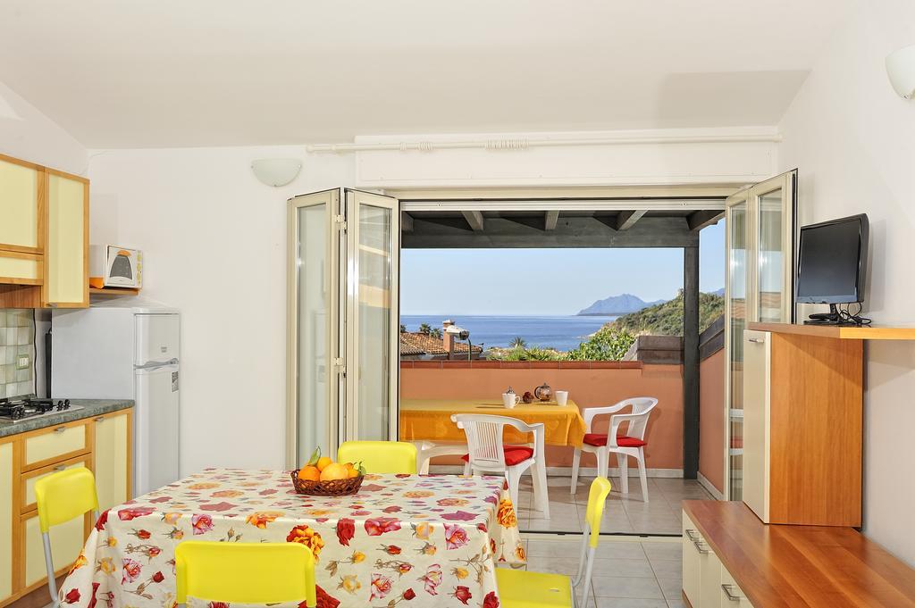 Arbatax Le Terrazze Sul Mare Aparthotel Δωμάτιο φωτογραφία